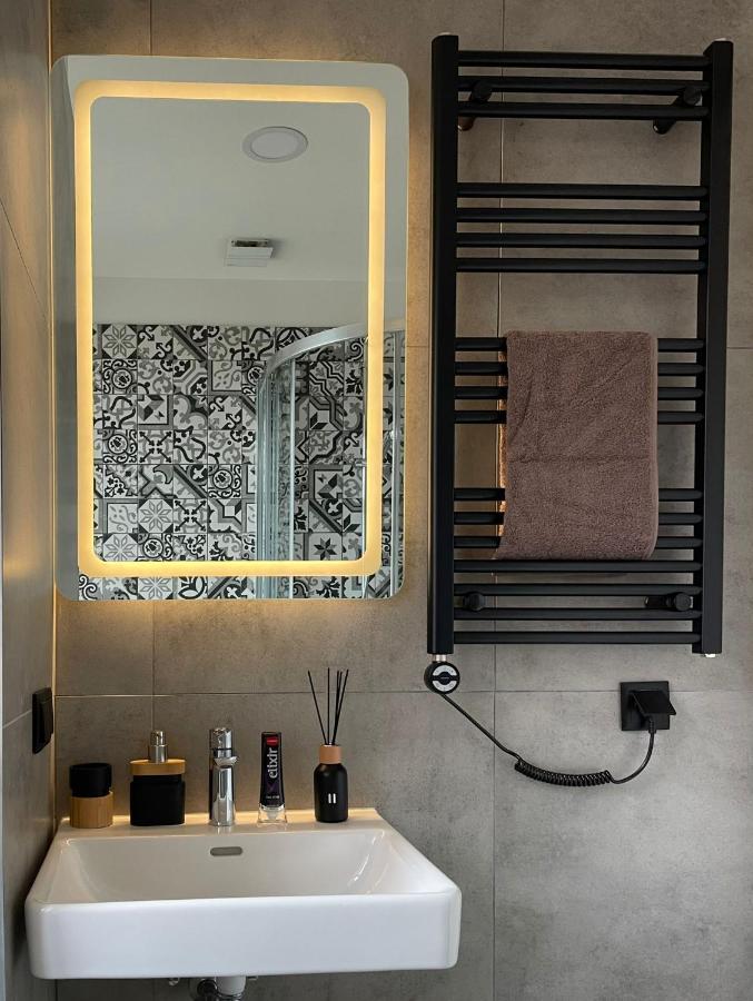 Premium Apartment In Quiet & Historical Area รีกา ภายนอก รูปภาพ